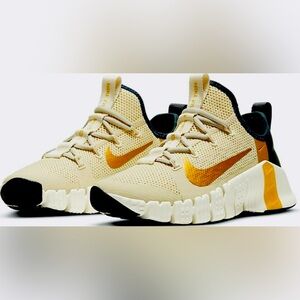 EUC Nike Free Metcon 3 Training Shoes in Beige/Gold (CJ6314-170) | Size 9.5M